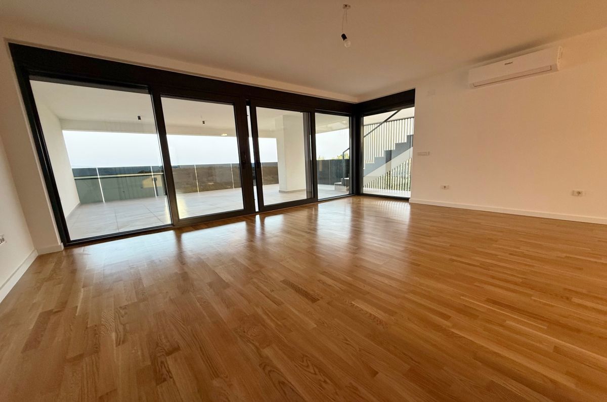 Apartma, prodaja, Mesto Krk, Hrvatska, 244 m2, 865.000,00 EUR
