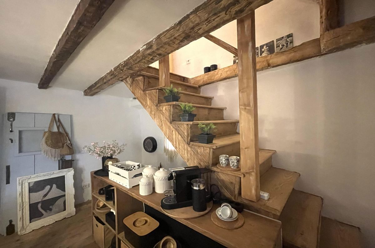 Stara kamnita hi&#353;a, prodaja, Vrbnik, Hrvatska, 72 m2, 270.000,00 EUR