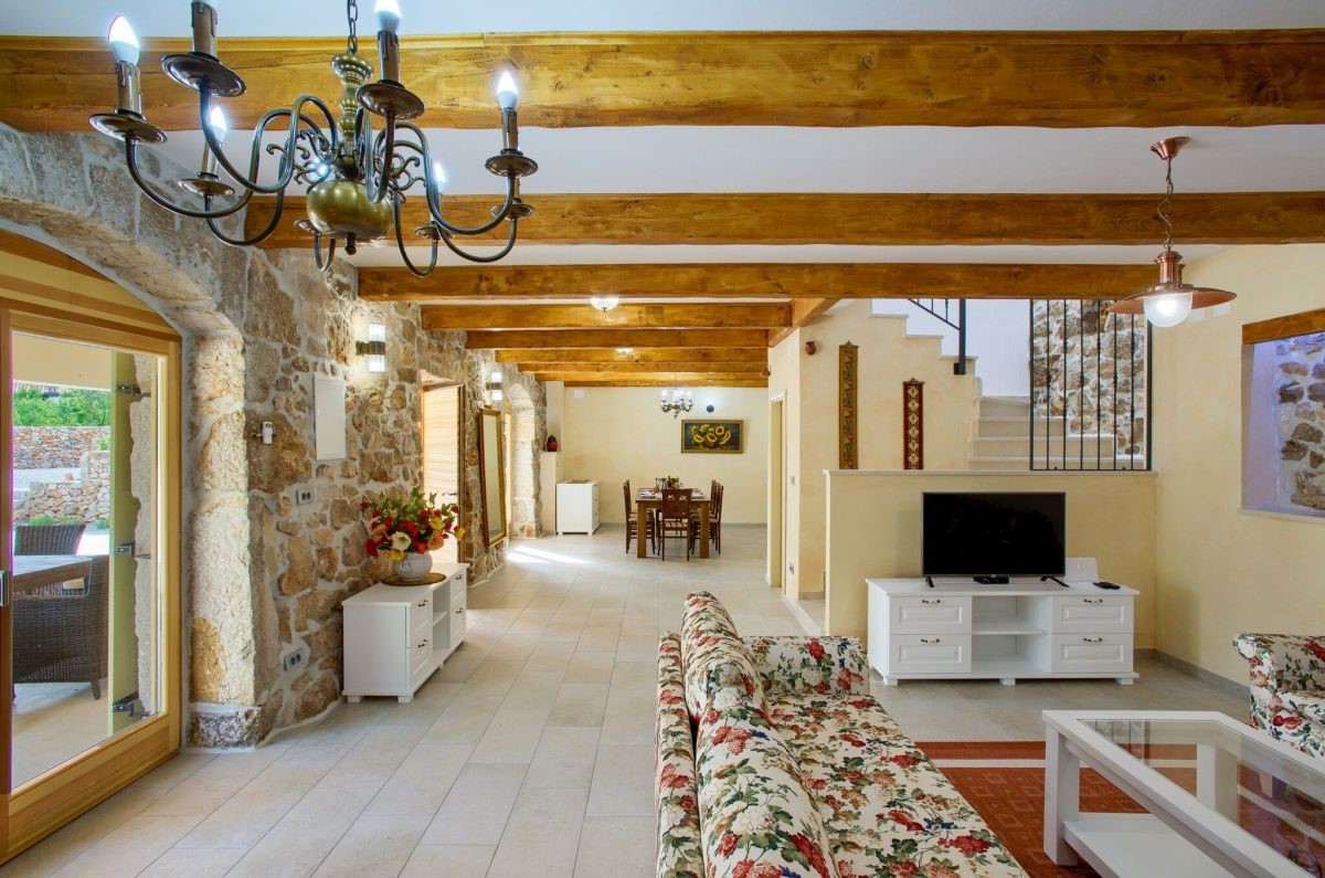 Stara kamnita hi&#353;a, prodaja, Vrbnik, Hrvatska, 144 m2, 690.000,00 EUR