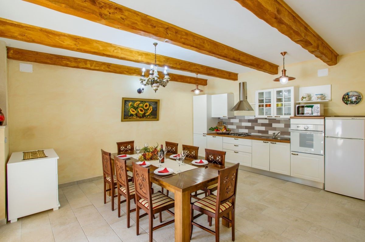 Stara kamnita hi&#353;a, prodaja, Vrbnik, Hrvatska, 144 m2, 690.000,00 EUR
