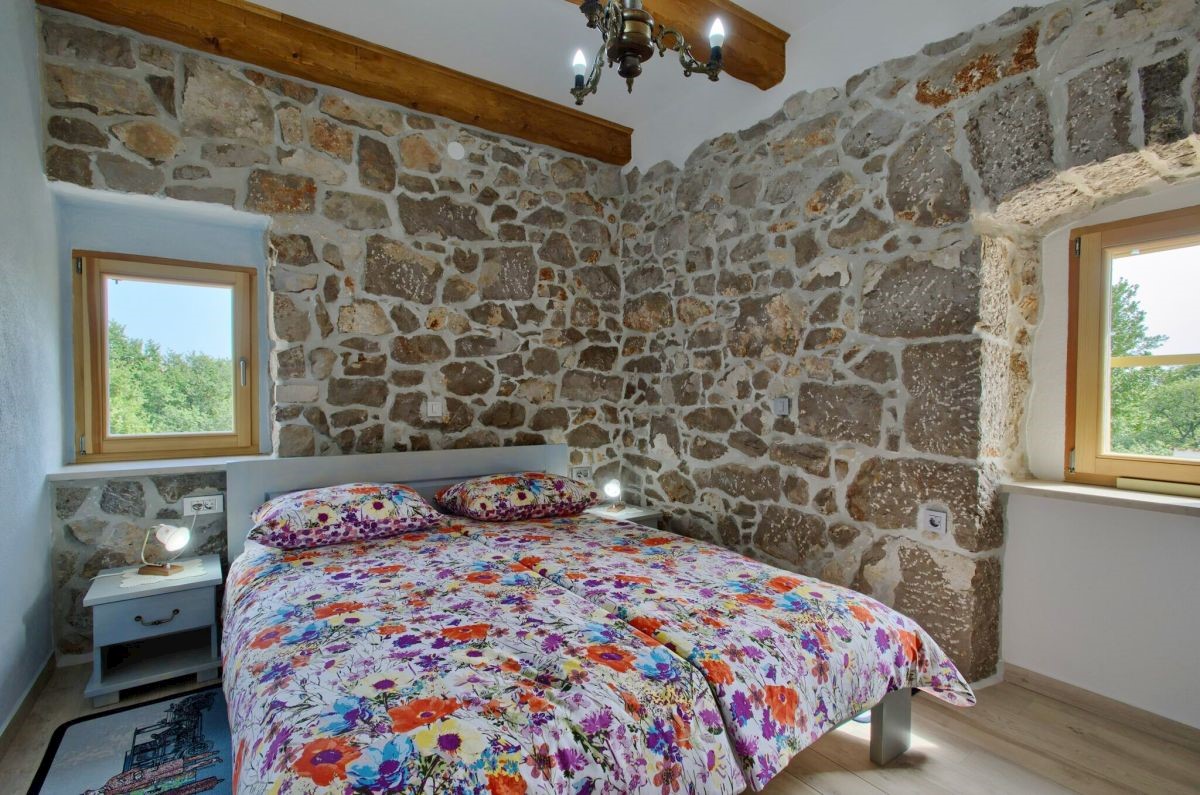 Stara kamnita hi&#353;a, prodaja, Vrbnik, Hrvatska, 144 m2, 690.000,00 EUR