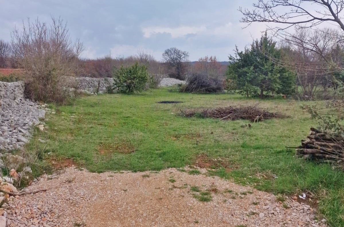 Kmetijsko zemlji&#353;&#263;e, prodaja, Mesto Krk, Hrvatska, 2651 m2, 75.000,00 EUR
