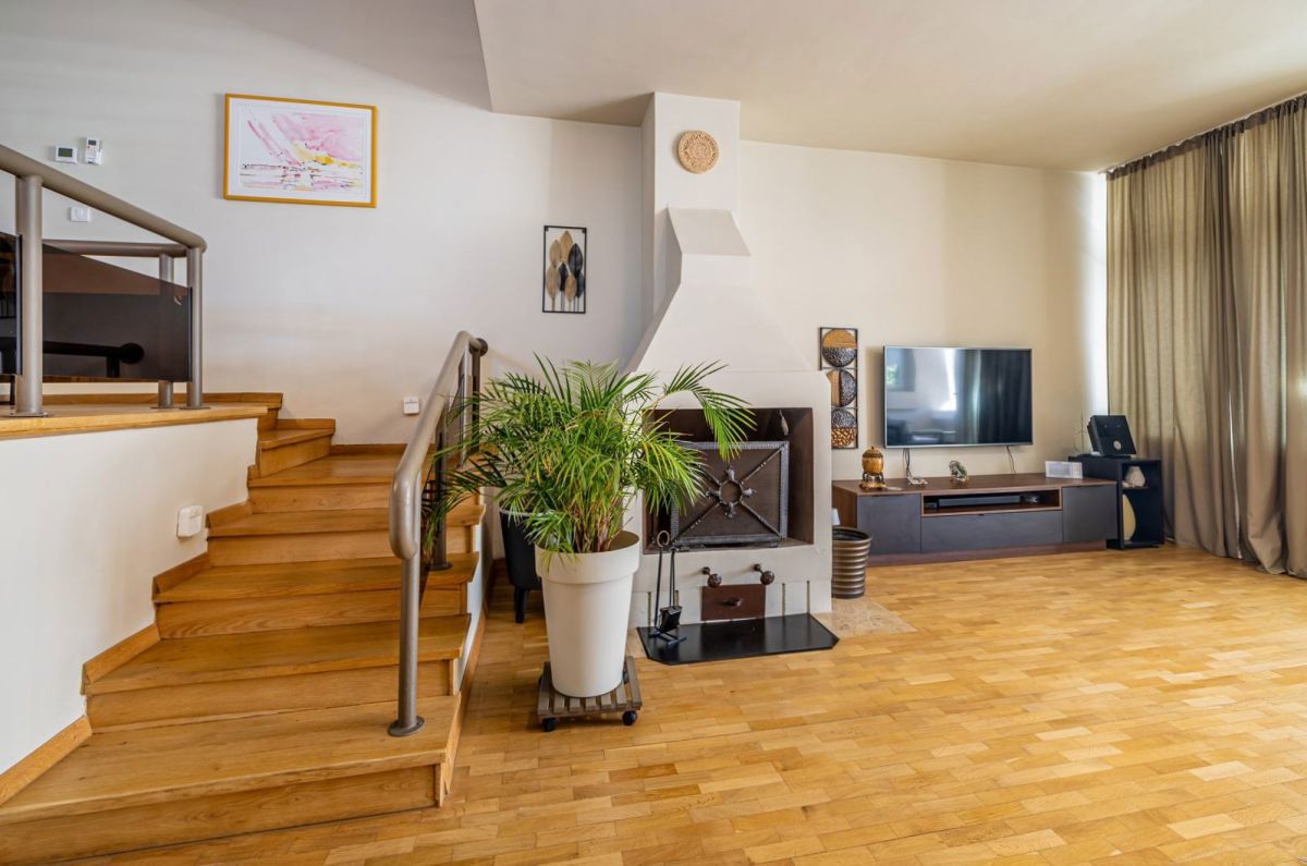 Hiša, prodaja, Njivice, Hrvatska, 276 m2, 990.000,00 EUR