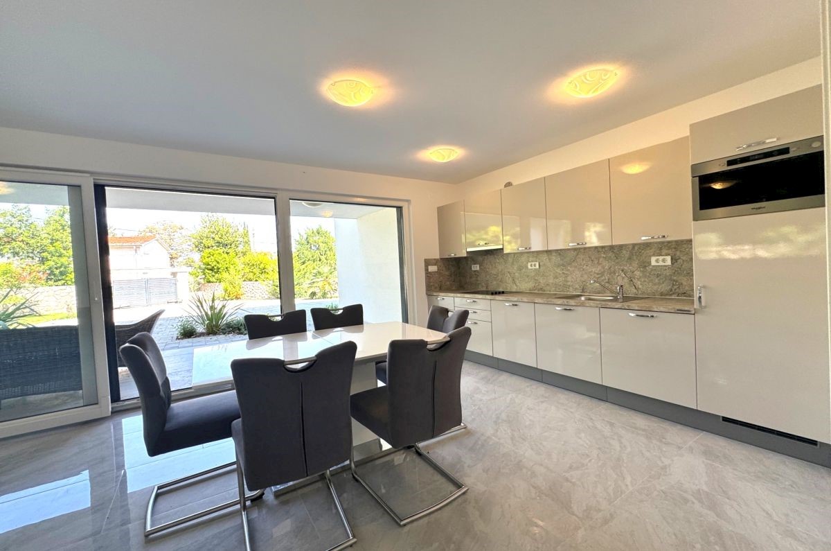 Apartma, prodaja, Malinska, Hrvatska, 57 m2, 450.000,00 EUR