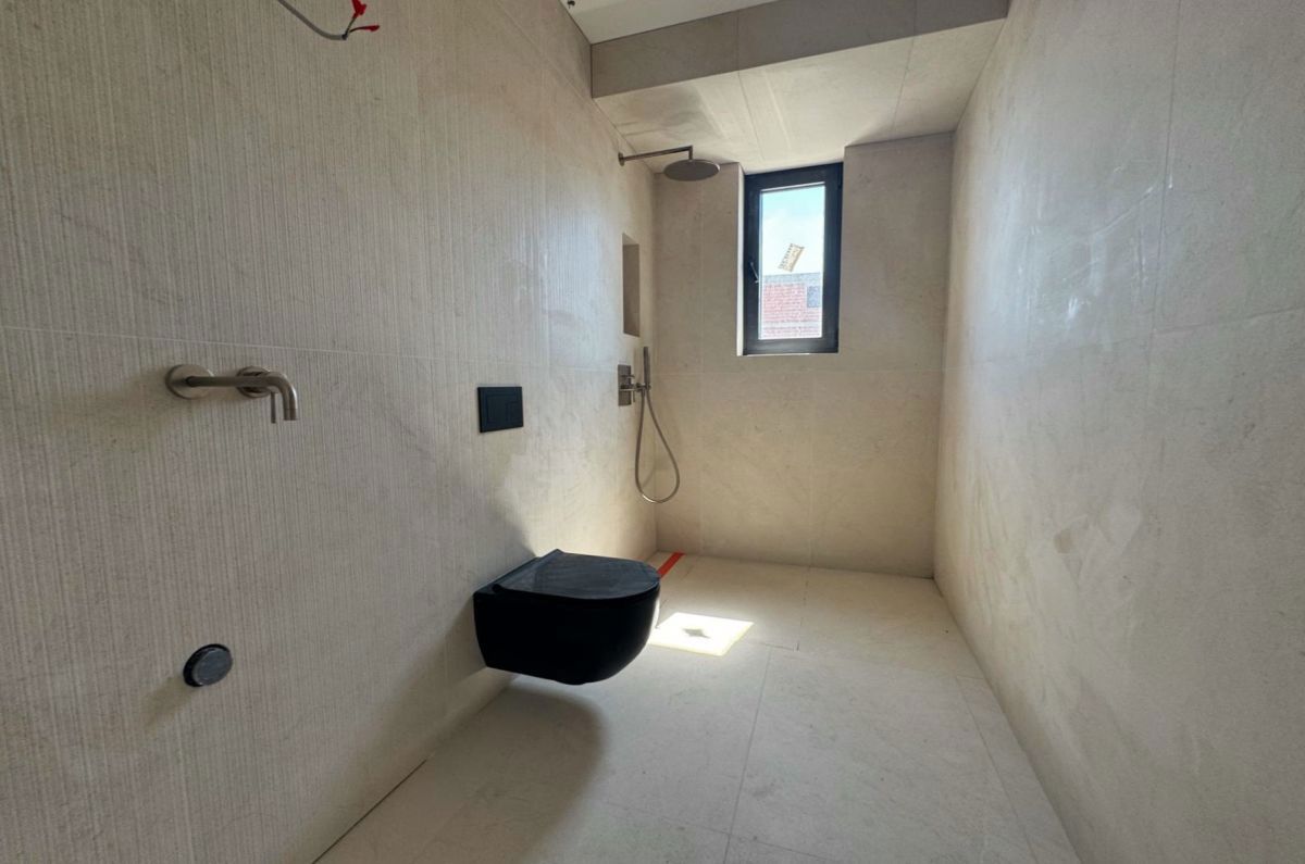 Apartma, prodaja, Mesto Krk, Hrvatska, 70 m2, 362.500,00 EUR