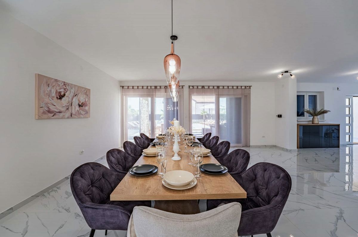 Hi&#353;a, prodaja, Dobrinj, Hrvatska, 300 m2, 1.150.000,00 EUR