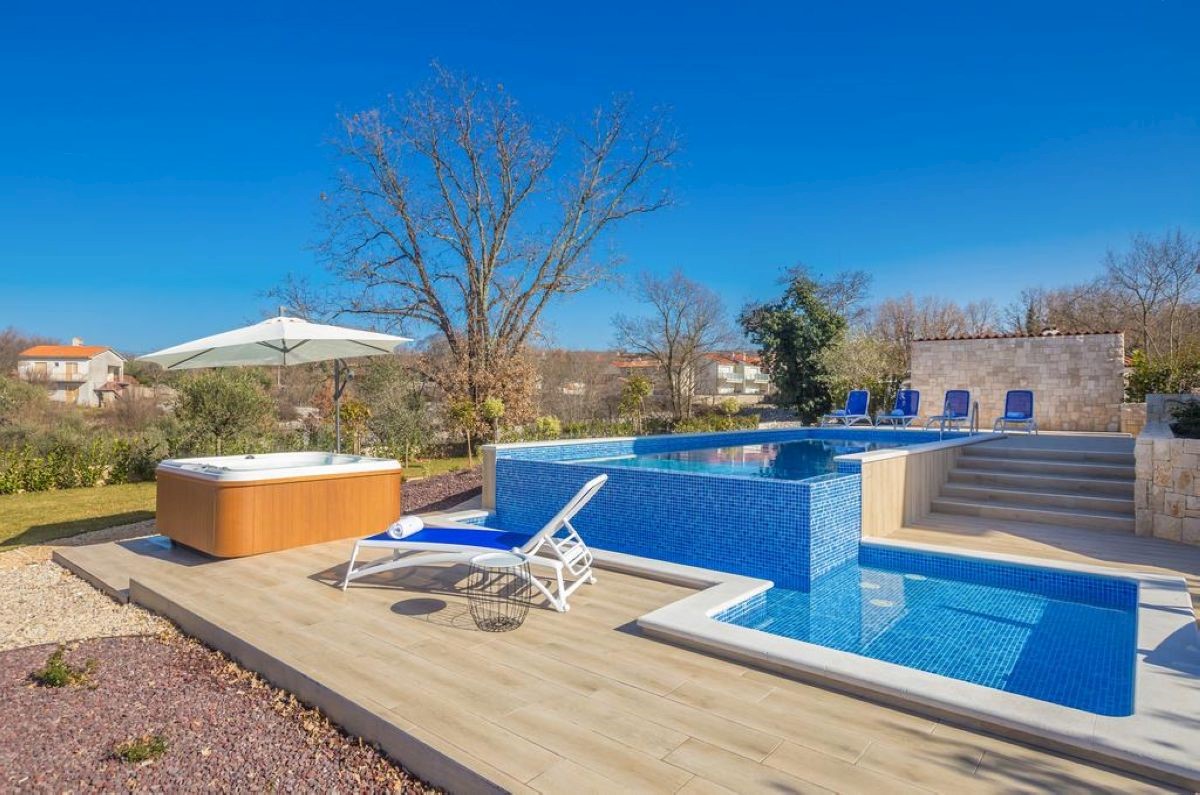 Hi&#353;a, prodaja, Malinska, Hrvatska, 281 m2, 1.295.000,00 EUR