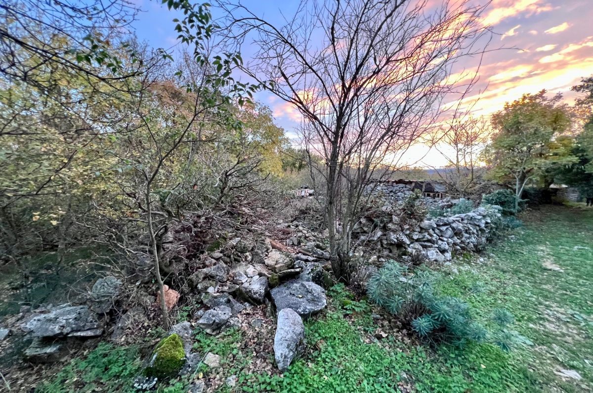 Kmetijsko zemlji&#353;&#263;e, prodaja, Dobrinj, Hrvatska, 740 m2, 50.000,00 EUR