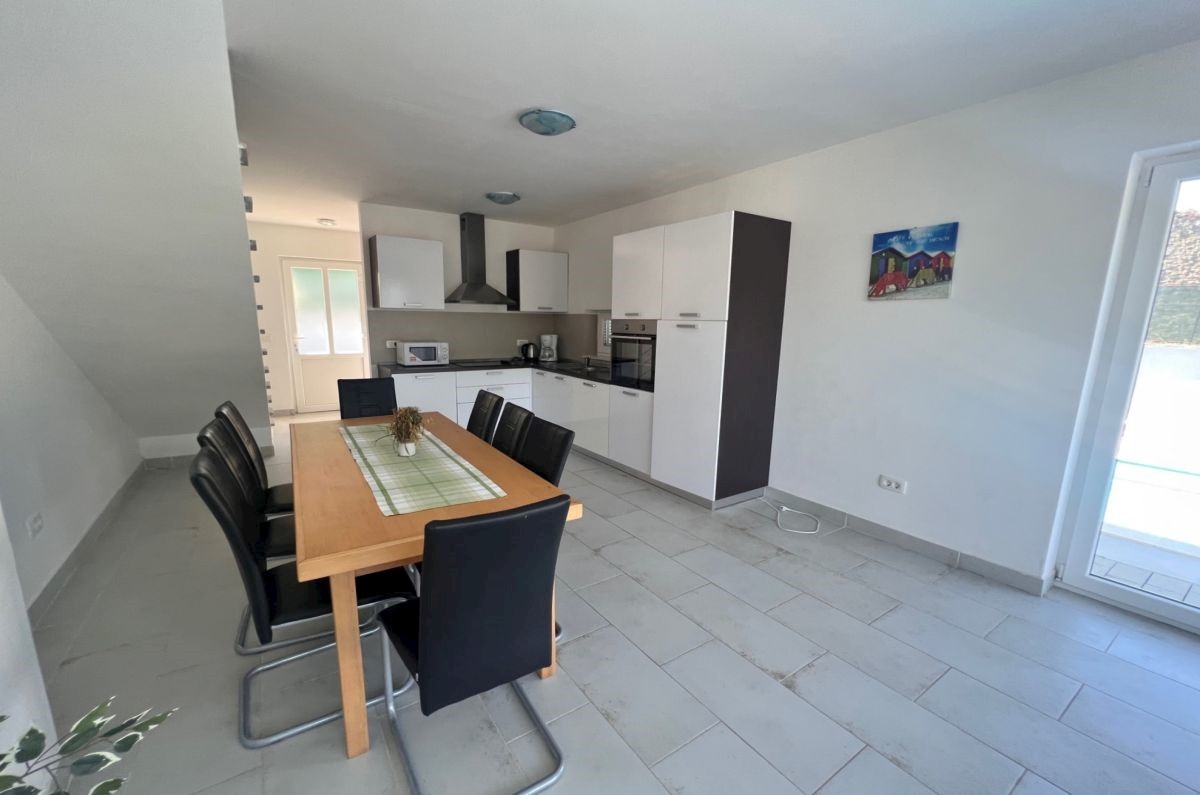Hi&#353;a, prodaja, Malinska, Hrvatska, 159 m2, 540.000,00 EUR