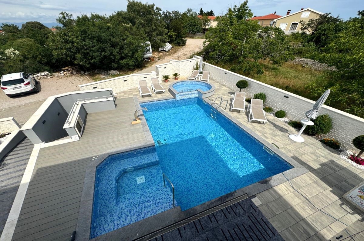Hi&#353;a, prodaja, Mesto Krk, Hrvatska, 252 m2, 1.200.000,00 EUR