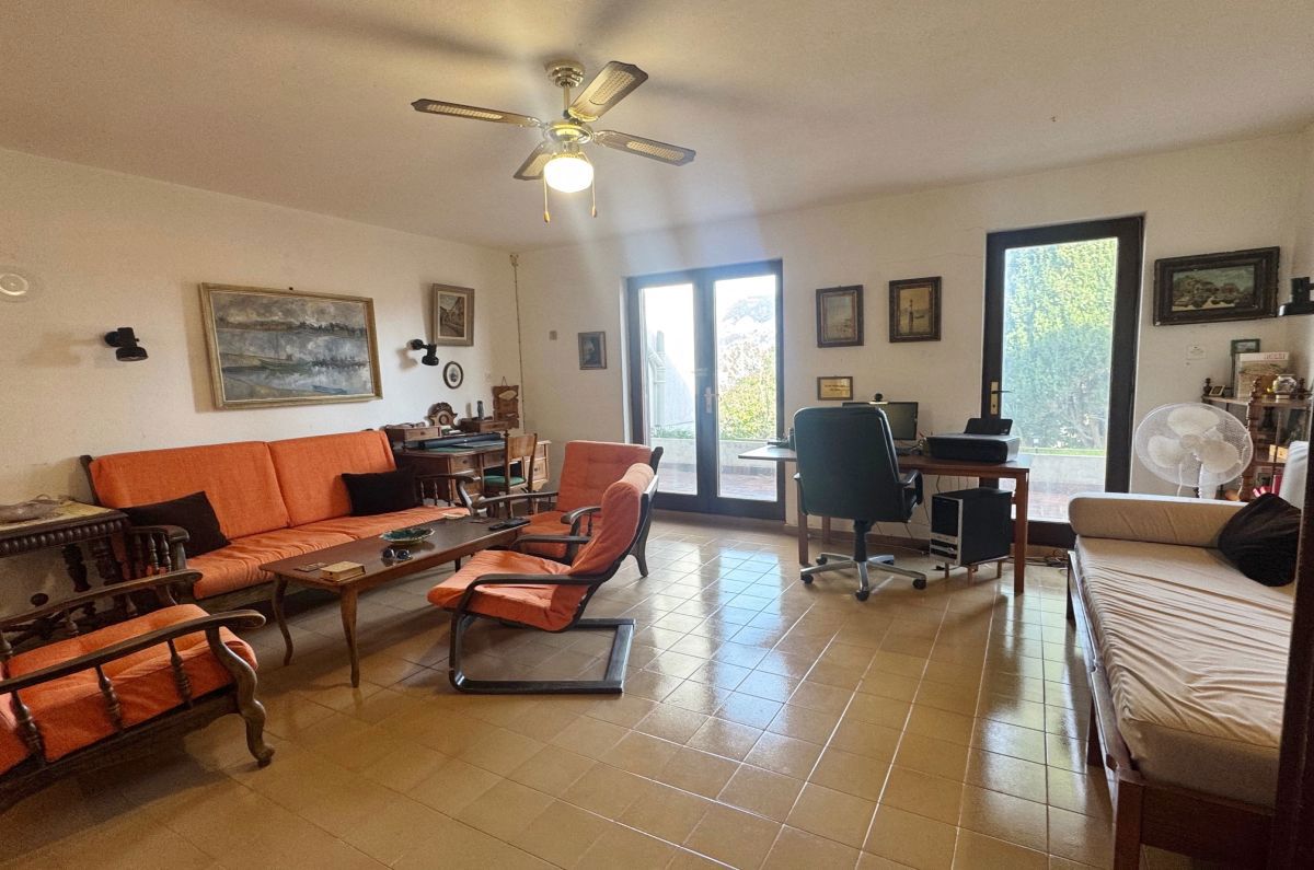 Hi&#353;a, prodaja, Baška, Hrvatska, 150 m2, 395.000,00 EUR