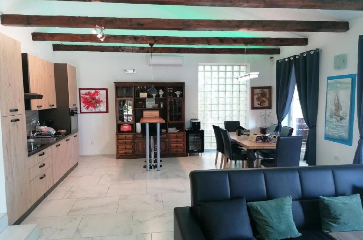 Hi&#353;a, prodaja, Dobrinj, Hrvatska, 100 m2, 560.000,00 EUR