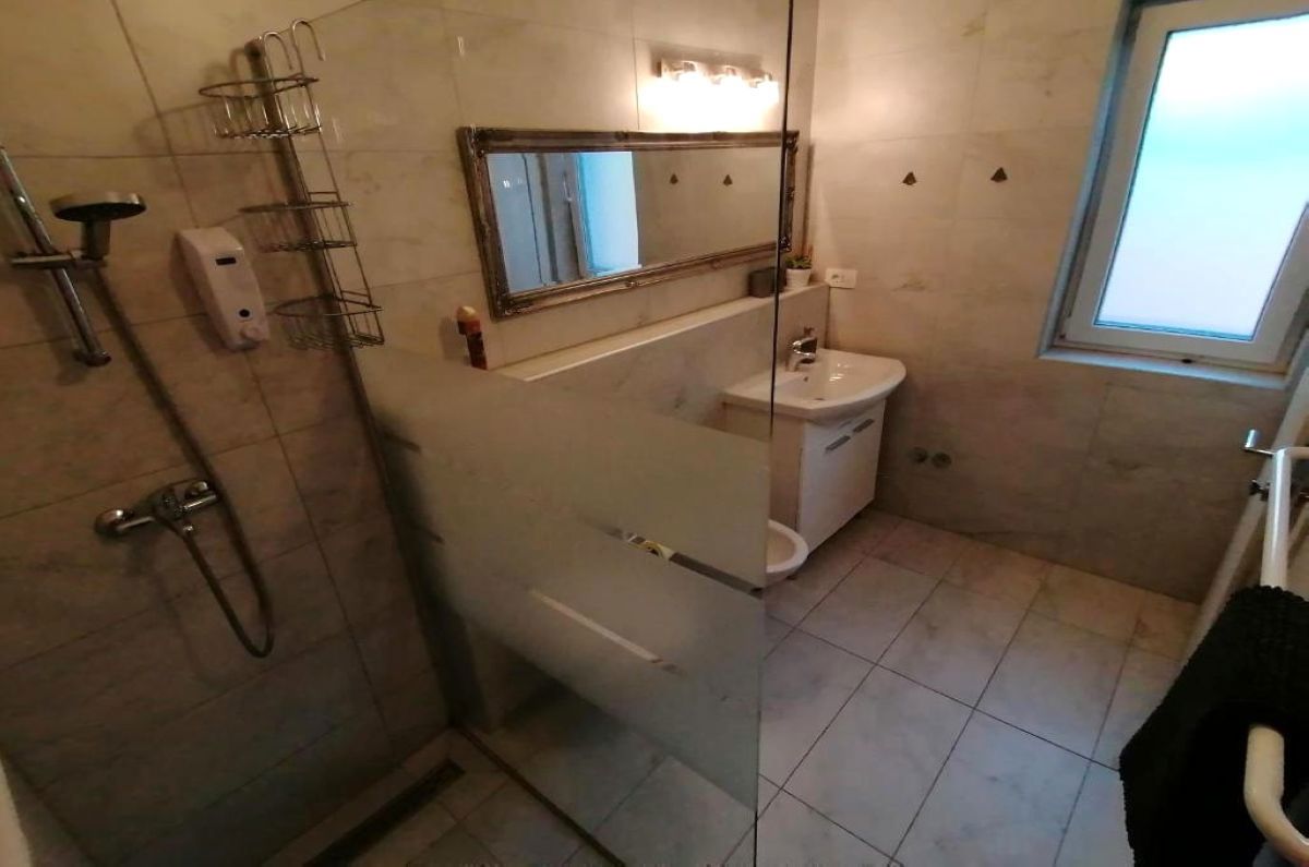 Hi&#353;a, prodaja, Dobrinj, Hrvatska, 100 m2, 560.000,00 EUR