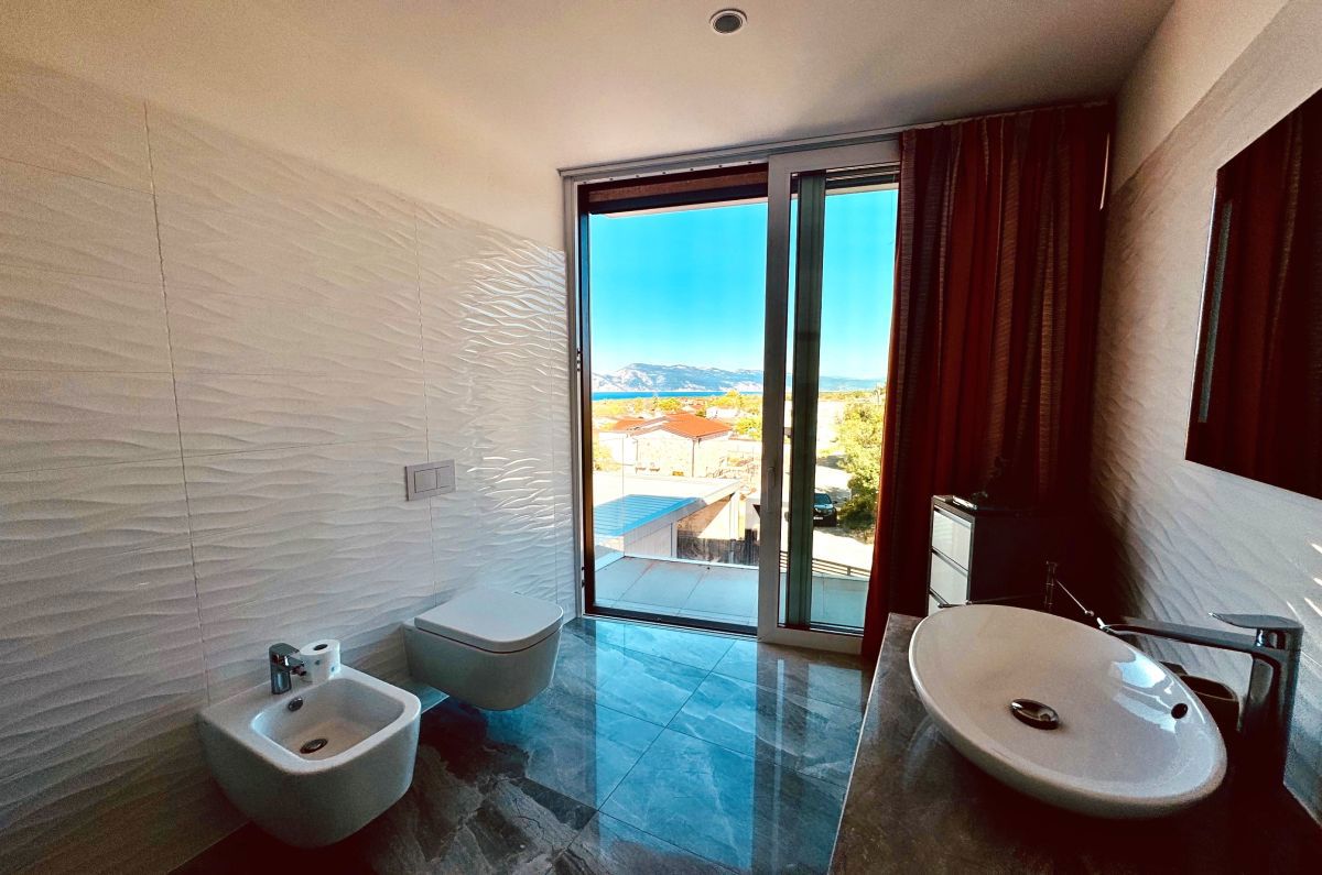 Hi&#353;a, prodaja, Mesto Krk, Hrvatska, 189 m2, 1.250.000,00 EUR