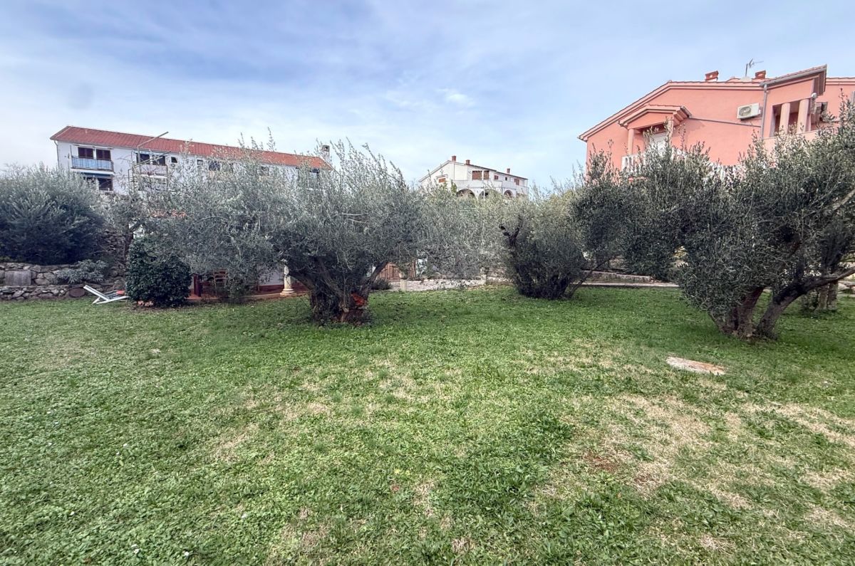 Gradbeno zemlji&#353;&#263;e, prodaja, Mesto Krk, Hrvatska, 630 m2, 395.000,00 EUR