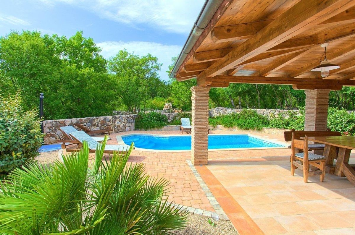 Stara kamnita hi&#353;a, prodaja, Dobrinj, Hrvatska, 4460 m2, 1.500.000,00 EUR