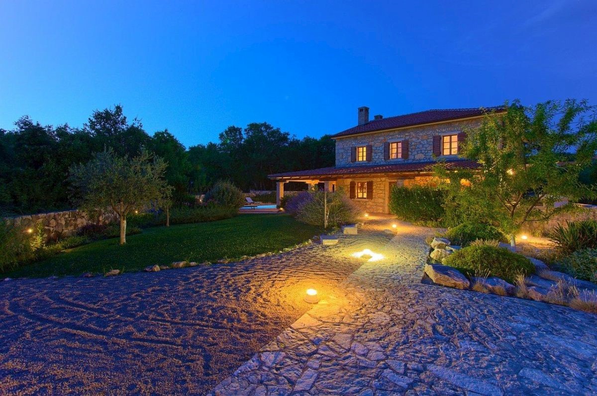 Stara kamnita hi&#353;a, prodaja, Dobrinj, Hrvatska, 4460 m2, 1.500.000,00 EUR