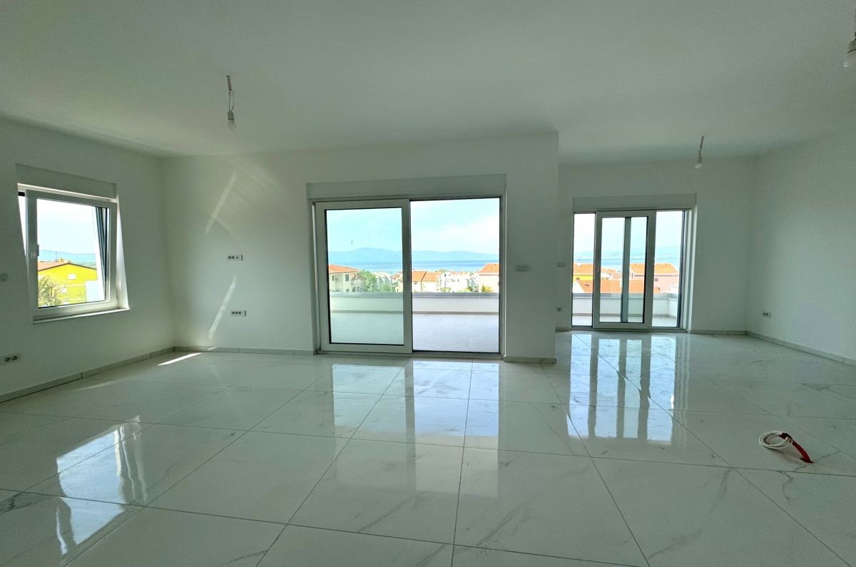 Apartma, prodaja, Malinska, Hrvatska, 121 m2, 500.000,00 EUR