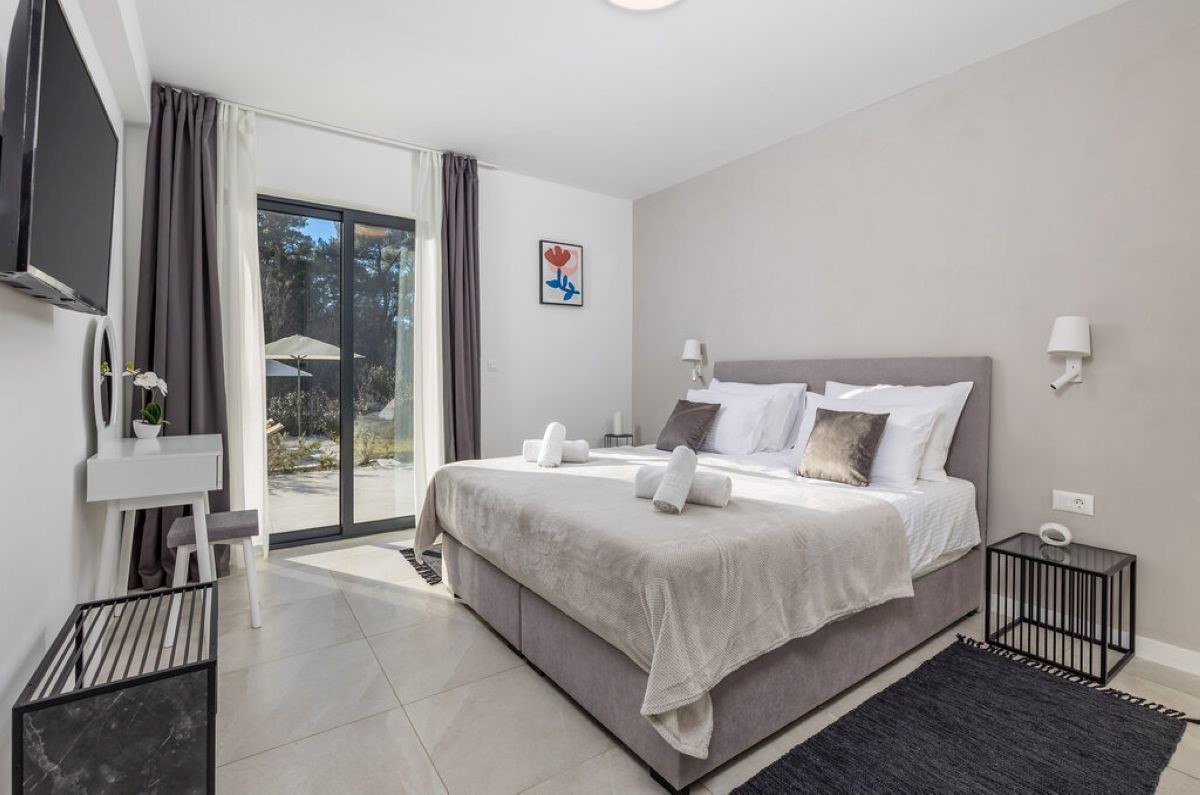 Hi&#353;a, prodaja, Malinska, Hrvatska, 320 m2, 3.000.000,00 EUR