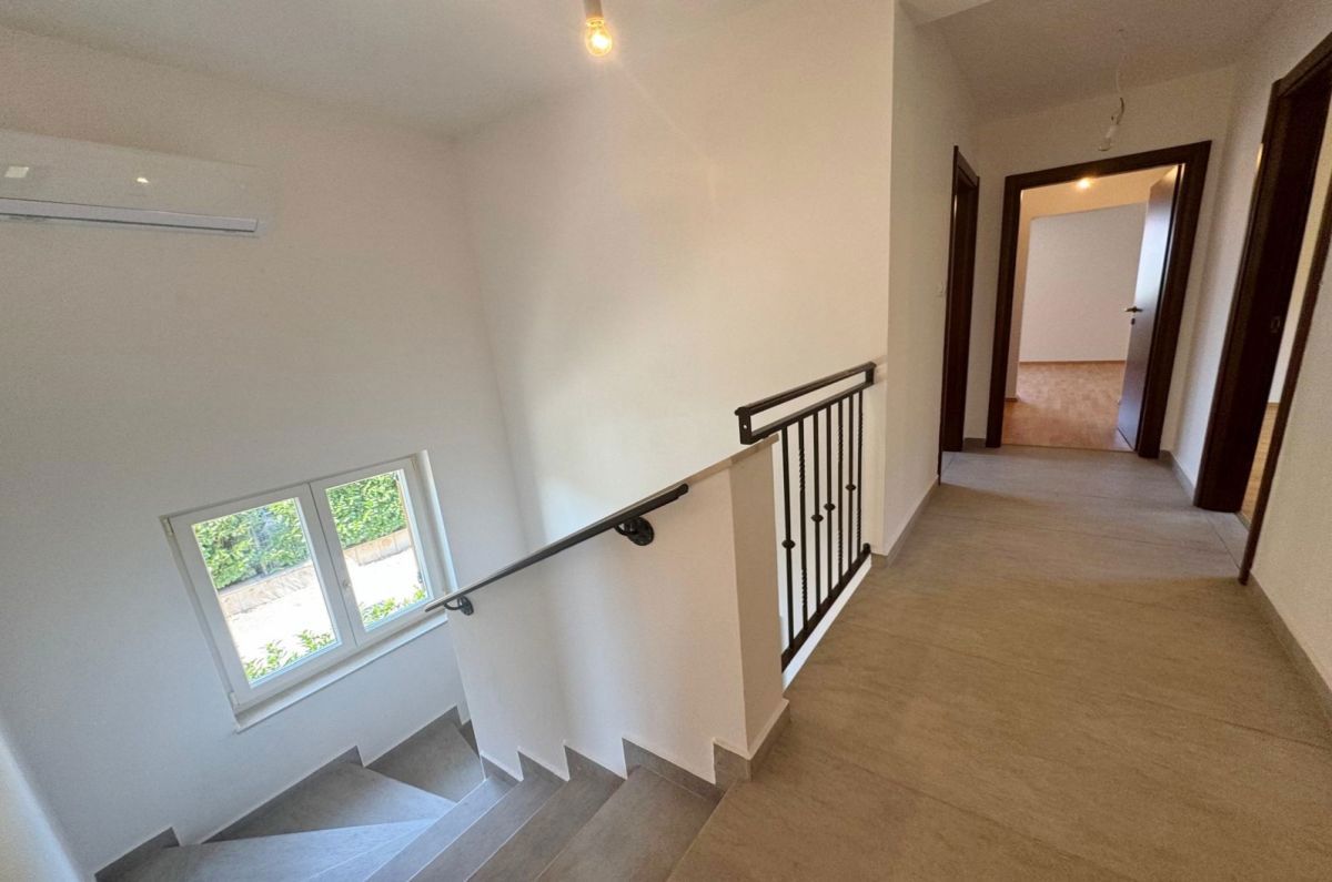 Hi&#353;a, prodaja, Uvala Soline, Hrvatska, 250 m2, 579.000,00 EUR