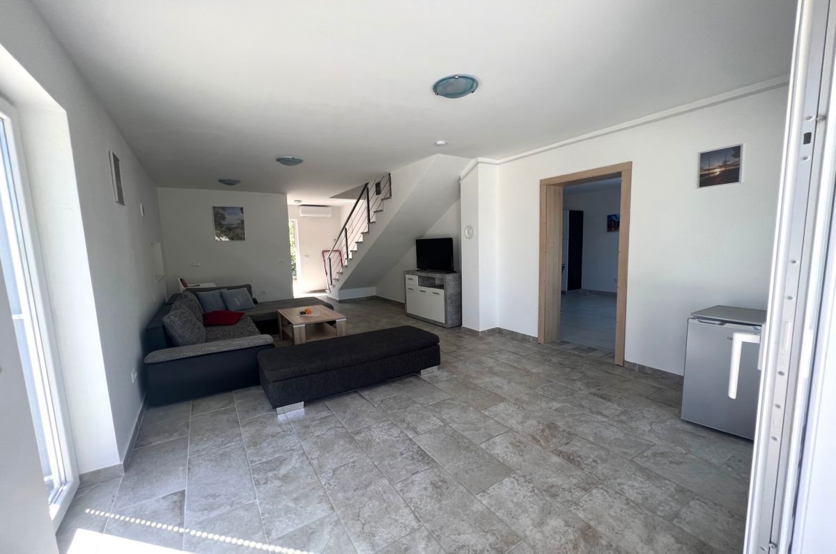Apartma, prodaja, Malinska, Hrvatska, 76 m2, 330.000,00 EUR