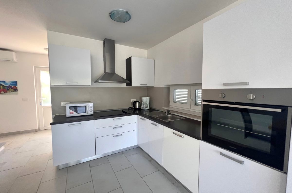 Apartma, prodaja, Malinska, Hrvatska, 76 m2, 330.000,00 EUR
