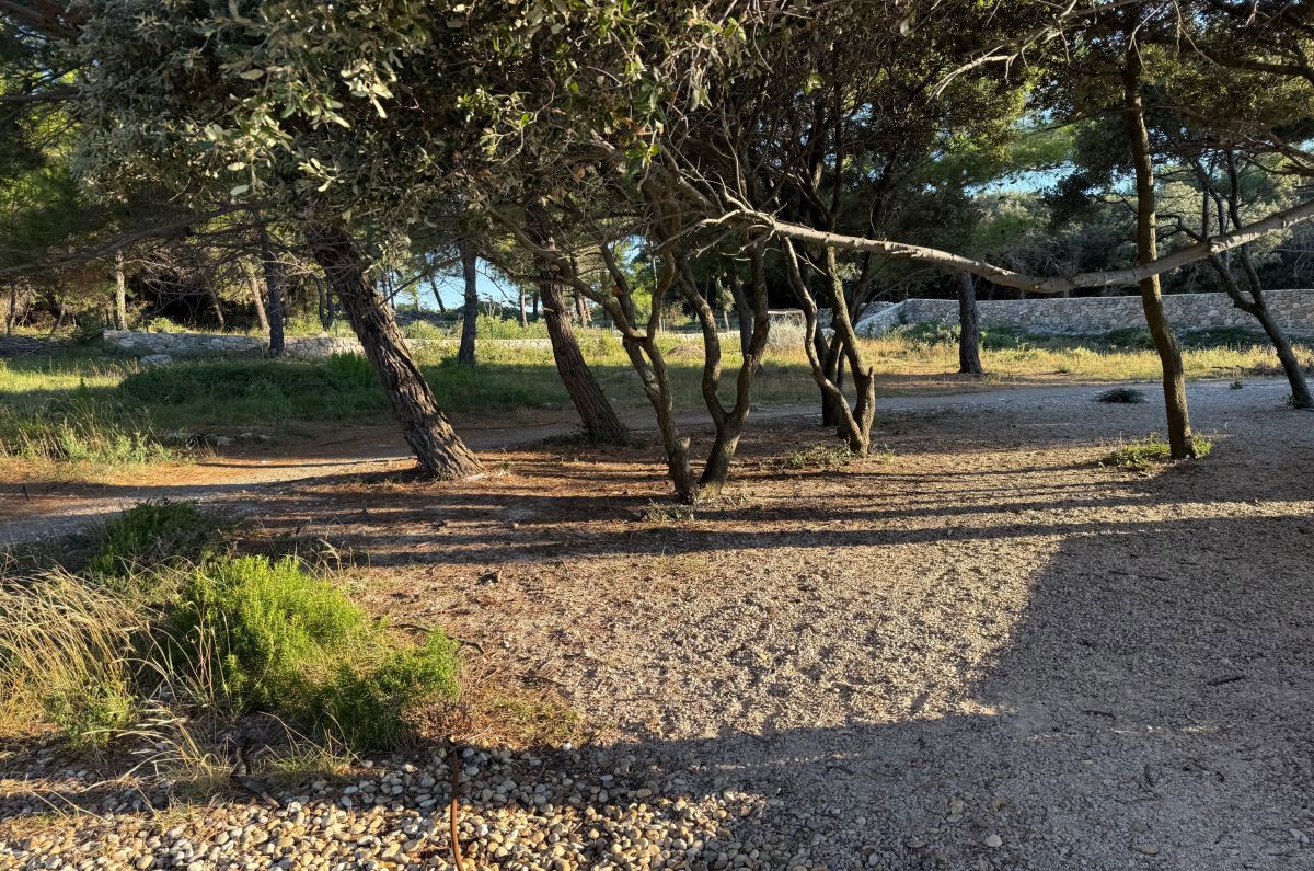 Gradbeno zemlji&#353;&#263;e, prodaja, Mesto Krk, Hrvatska, 8000 m2, 880.000,00 EUR