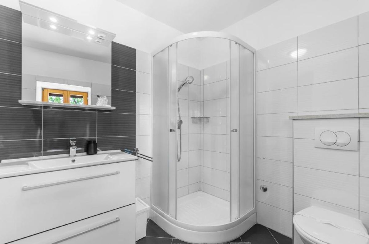 Hi&#353;a, prodaja, Pićan, Hrvatska, 420 m2, 1.200.000,00 EUR