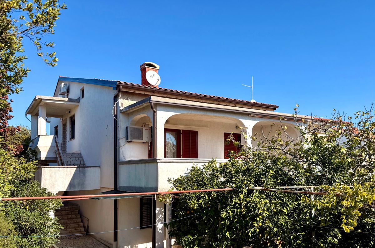 Hi&#353;a, prodaja, Mesto Krk, Hrvatska, 250 m2, 550.000,00 EUR