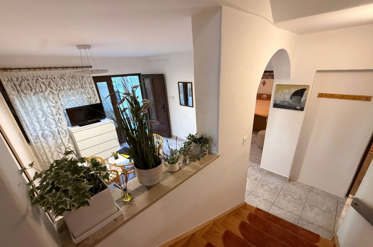 Hi&#353;a, prodaja, Mesto Krk, Hrvatska, 250 m2, 550.000,00 EUR