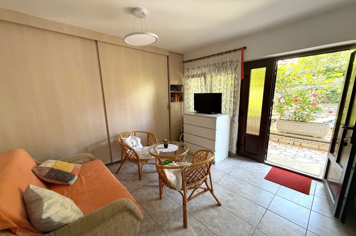 Hi&#353;a, prodaja, Mesto Krk, Hrvatska, 250 m2, 550.000,00 EUR