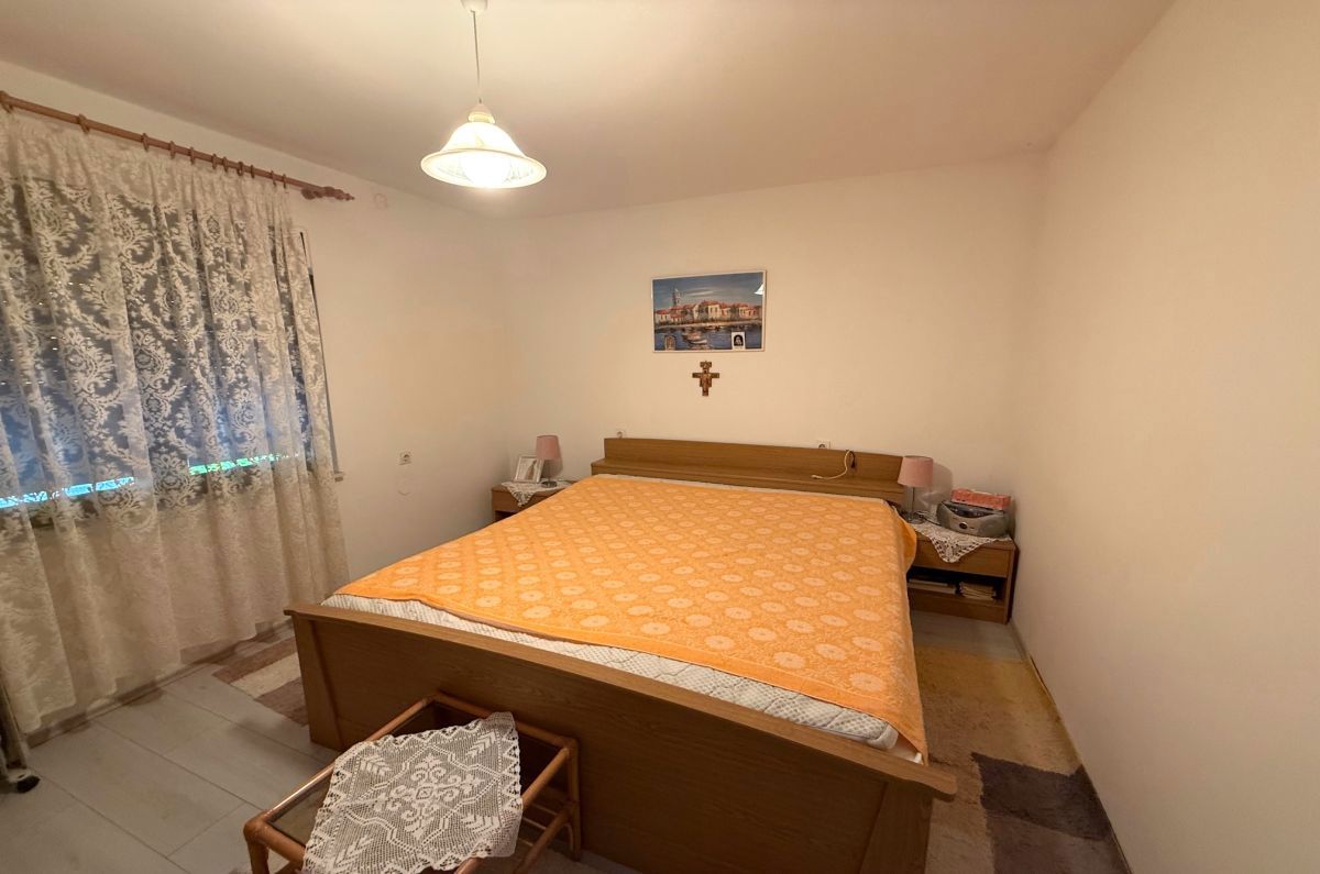 Hi&#353;a, prodaja, Mesto Krk, Hrvatska, 250 m2, 550.000,00 EUR