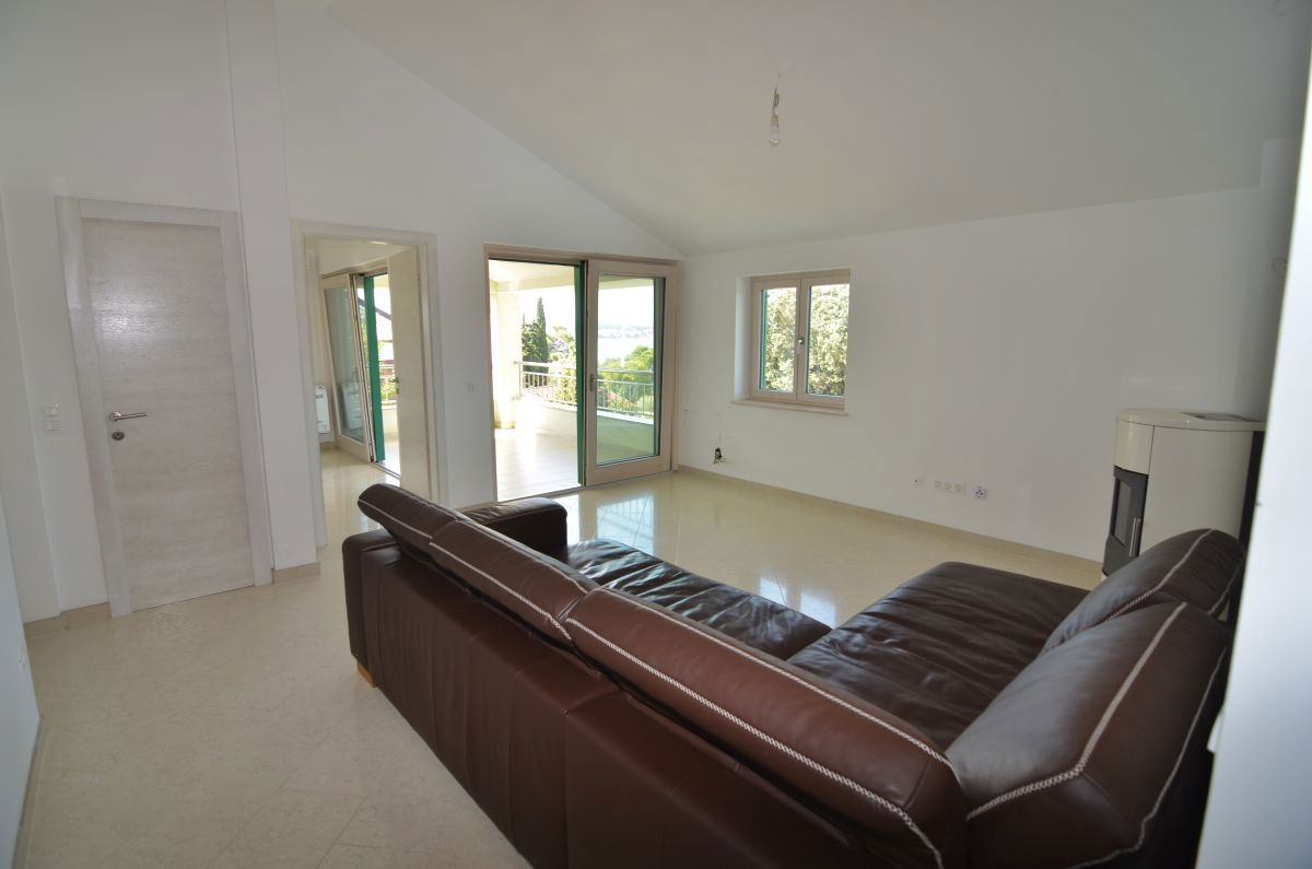 Apartma, prodaja, Malinska, Hrvatska, 76 m2, 550.000,00 EUR