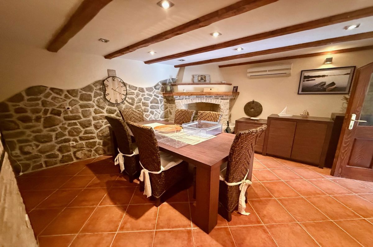 Hiša, prodaja, Baška, Hrvatska, 100 m2, 380.000,00 EUR