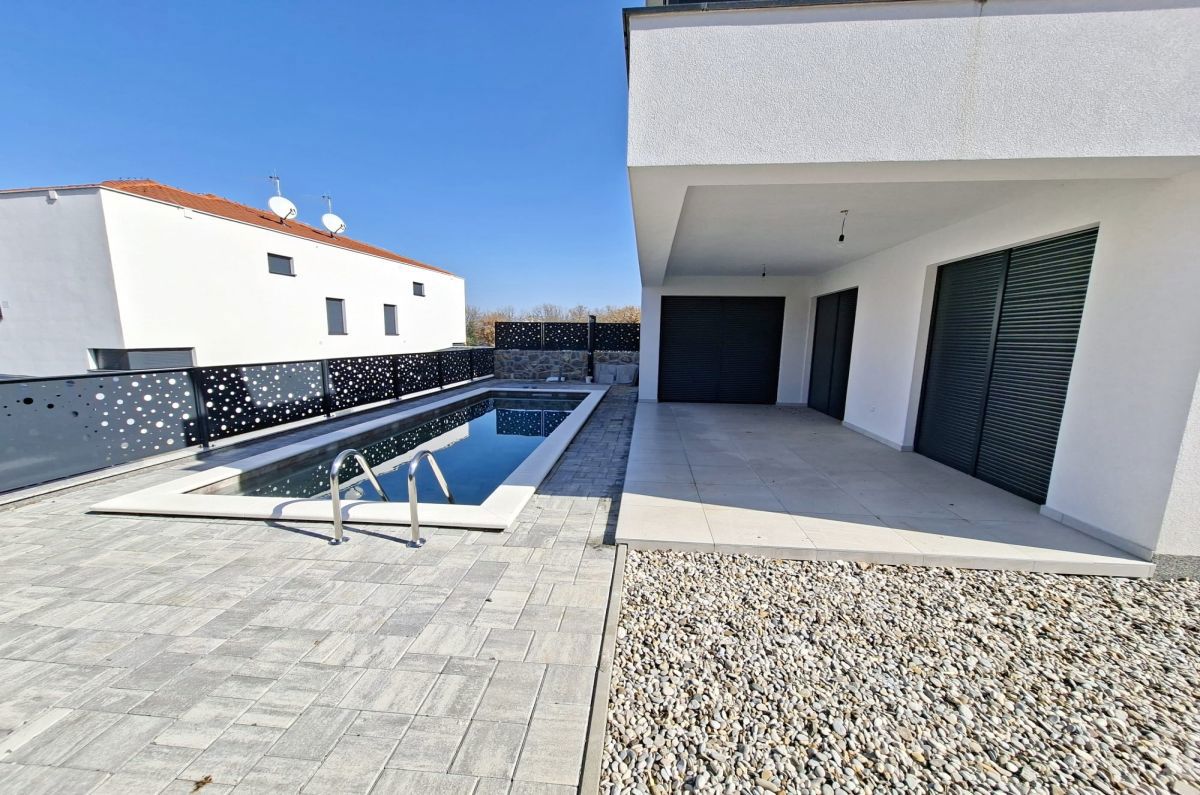 Hiša, prodaja, Malinska, Hrvatska, 180 m2, 565.000,00 EUR