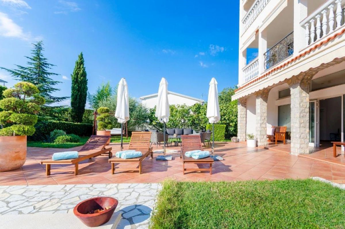 Hi&#353;a, prodaja, Malinska, Hrvatska, 310 m2, 1.770.000,00 EUR