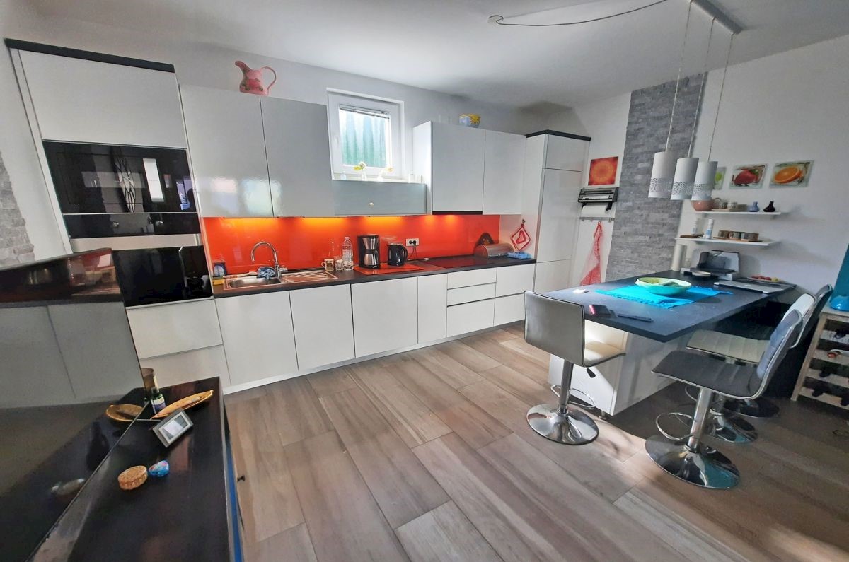 Apartma, prodaja, Njivice, Hrvatska, 63 m2, 375.000,00 EUR