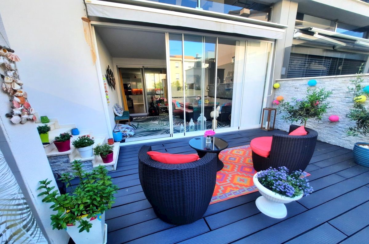 Apartma, prodaja, Njivice, Hrvatska, 63 m2, 375.000,00 EUR