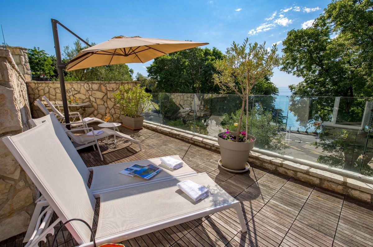 Hi&#353;a, prodaja, Lovran, Hrvatska, 1205 m2, 4.000.000,00 EUR