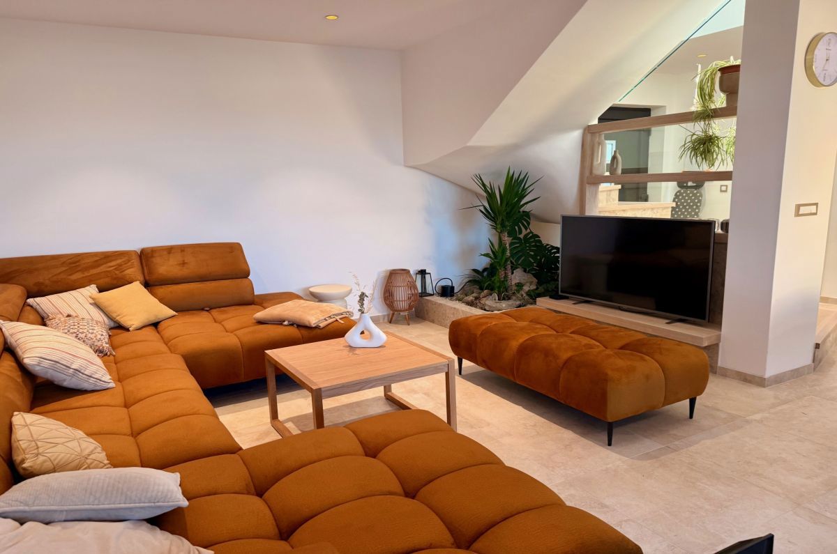 Hiša, prodaja, Mesto Krk, Hrvatska, 176 m2, 995.000,00 EUR