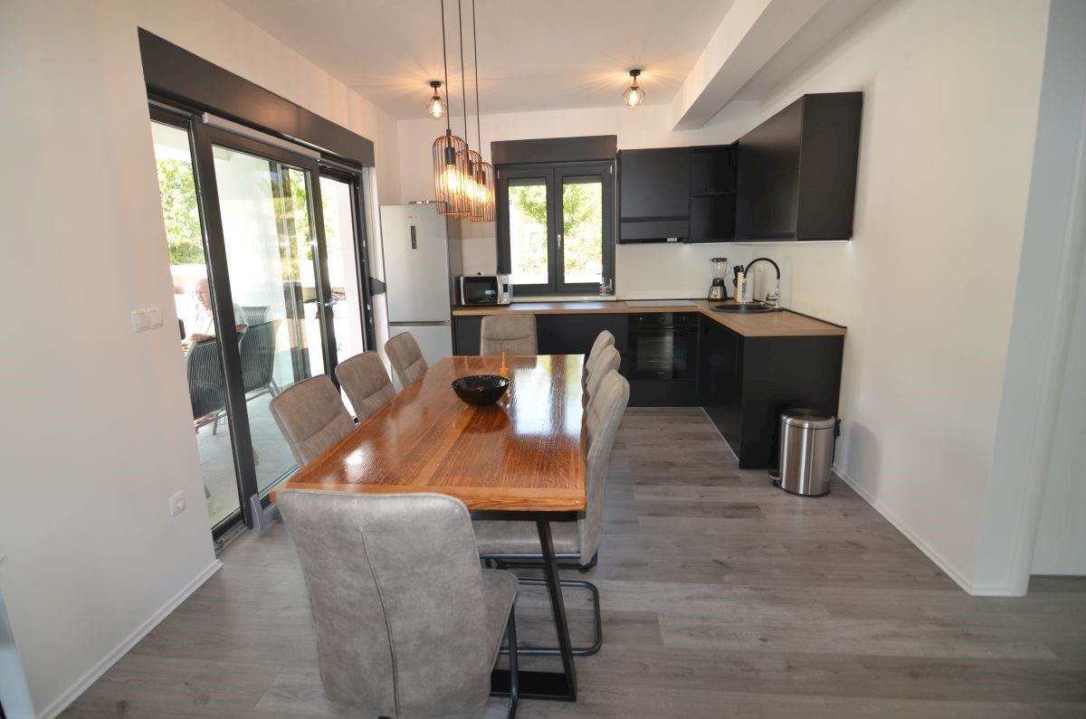 Hi&#353;a, prodaja, Dobrinj, Hrvatska, 149 m2, 650.000,00 EUR