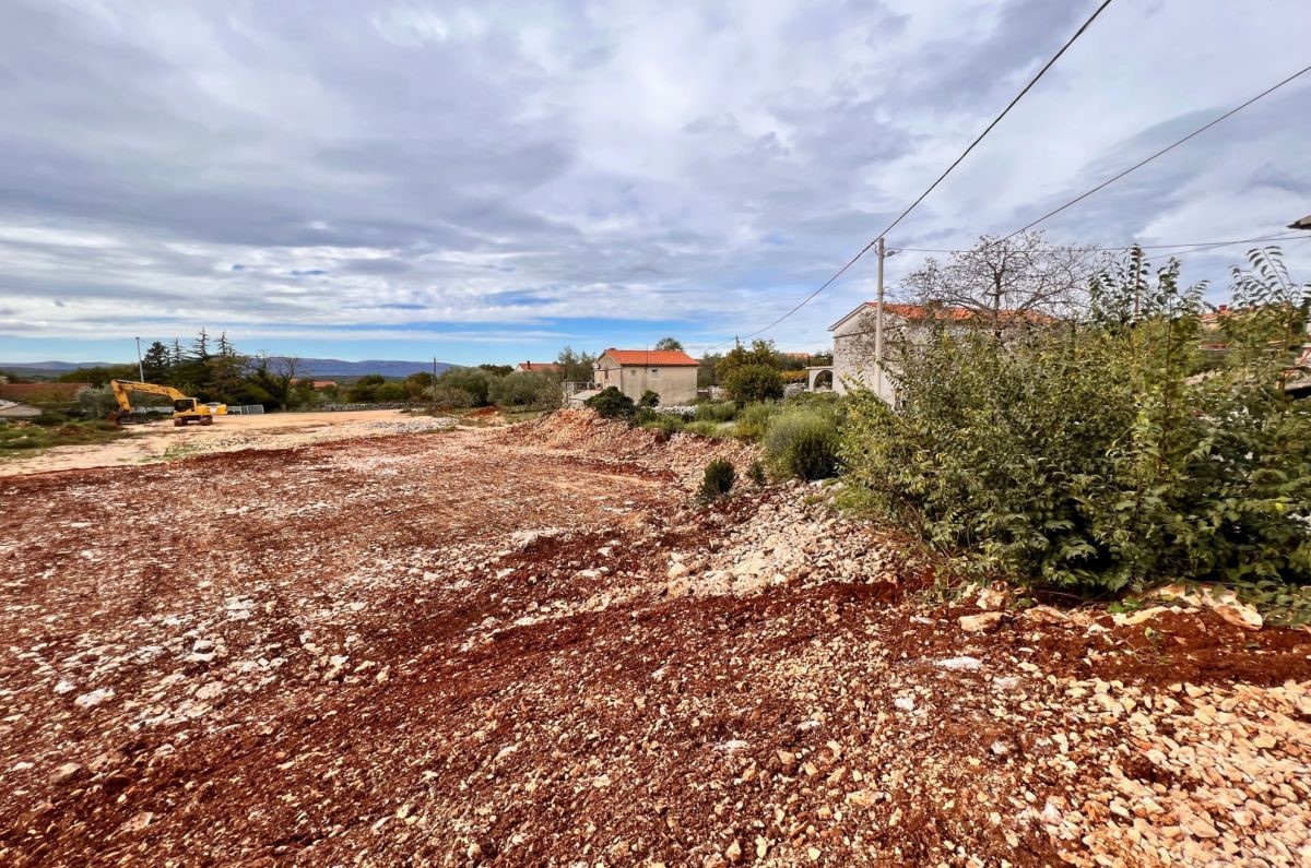 Gradbeno zemlji&#353;&#263;e, prodaja, Malinska, Hrvatska, 745 m2, 149.000,00 EUR