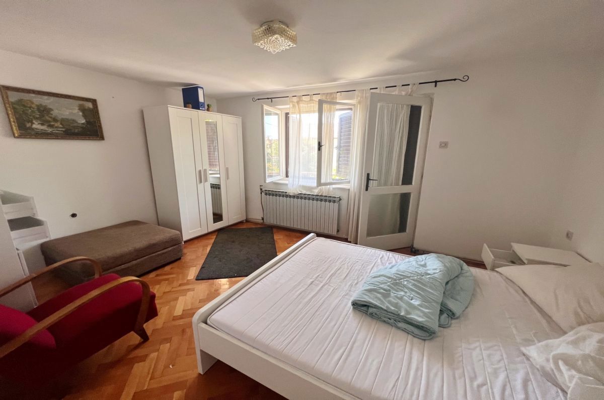 Hi&#353;a, prodaja, Mesto Krk, Hrvatska, 210 m2, 390.000,00 EUR