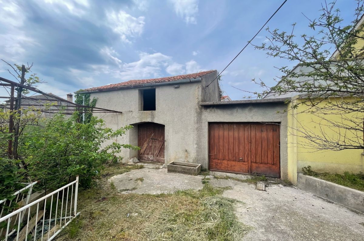 Hi&#353;a, prodaja, Mesto Krk, Hrvatska, 210 m2, 390.000,00 EUR