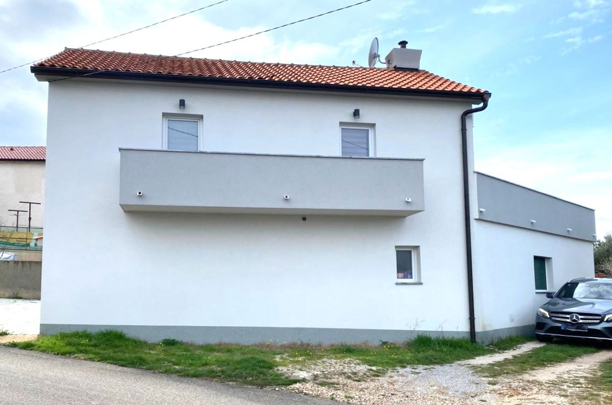 Hi&#353;a, prodaja, Dobrinj, Hrvatska, 170 m2, 450.000,00 EUR