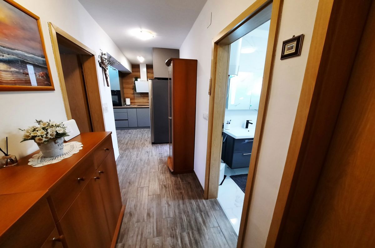 Apartma, prodaja, Malinska, Hrvatska, 60 m2, 290.000,00 EUR