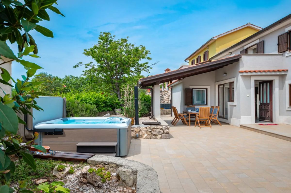Hi&#353;a, prodaja, Dobrinj, Hrvatska, 169 m2, 339.000,00 EUR