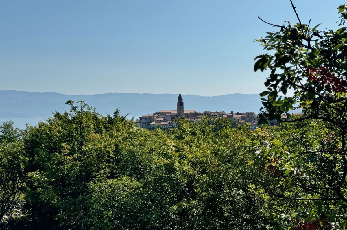 Gradbeno zemlji&#353;&#263;e, prodaja, Vrbnik, Hrvatska, 518 m2, 160.000,00 EUR