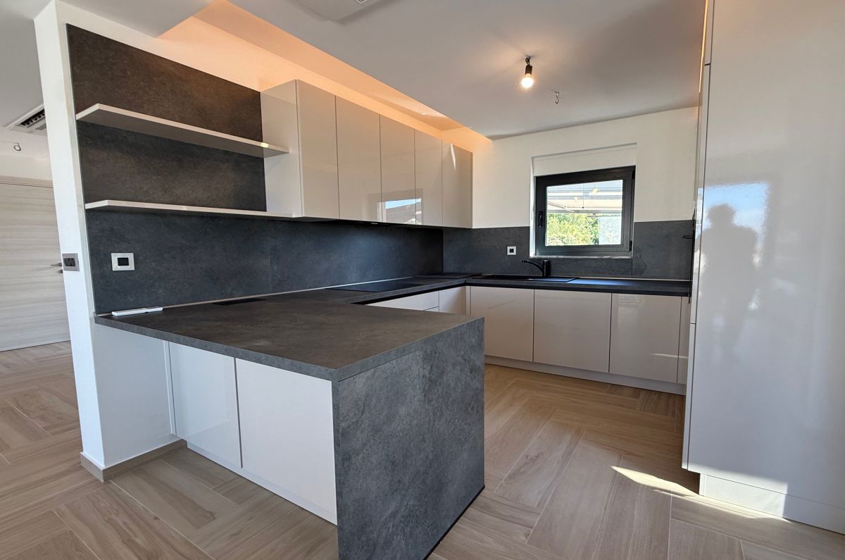 Hi&#353;a, prodaja, Malinska, Hrvatska, 193 m2, 1.395.000,00 EUR