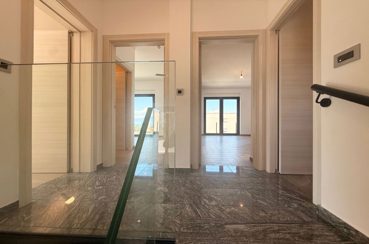 Hi&#353;a, prodaja, Malinska, Hrvatska, 193 m2, 1.395.000,00 EUR